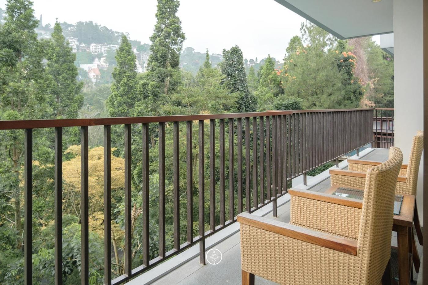 Tulip Hill View 5 Bedrooms With A Private Swimming Pool Villa Bandung